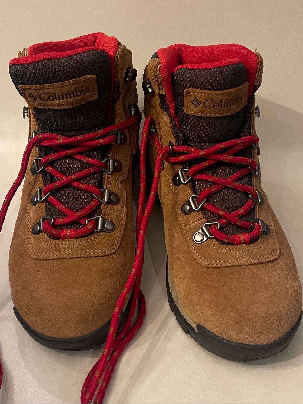 Columbia Newton Ridge Plus Waterproof Hiking Boots Women’s 6 Brown Red